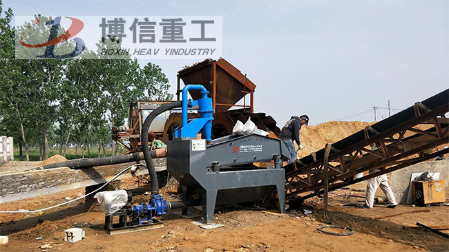 细沙回收机广西客户现场.jpg